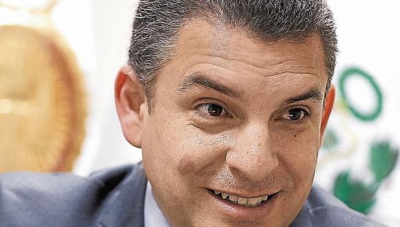 Rafael Vela Barba. Fiscal coordinador de lavado de activos (USI)