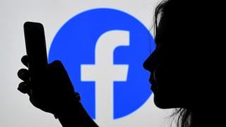 Facebook debe afrontar una doble crisis: el apagón global y las denuncias de una exempleada