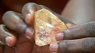 Diamante de 476 quilates es encontrado en Sierra Leona