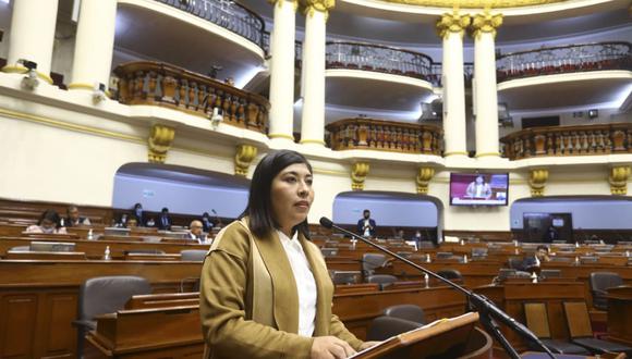 Betssy Chávez aseguró que la moción de censura en su contra es por sus intentos para reformar el código laboral y limitar la tercerización. (Foto: Congreso)
