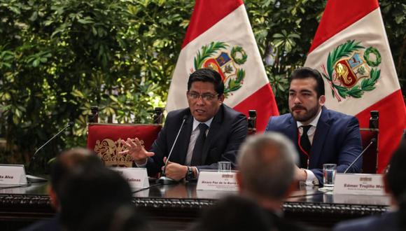 El primer ministro, Vicente Zeballos, encabezó la reunión con autoridades del AMPE en Palacio de Gobierno. (Foto: Difusión)