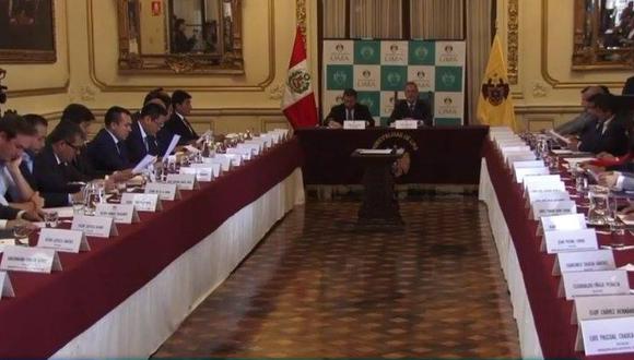 El alcalde de Lima Metropolitana firmó pacto de integridad contra la corrupción con sus homólogos de otros distritos. (Captura: Facebook)