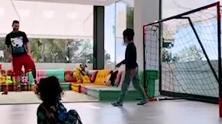 YouTube viral: Lionel Messi es tendencia en redes sociales por jugar fútbol con sus hijos Thiago, Mateo y Ciro | VIDEO | NCZD