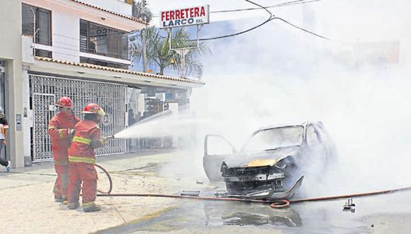 Lambayeque: Choferes temen que hampones incendien sus unidades y pagan cupos de hasta S/3 diarios. (Alan Benites)