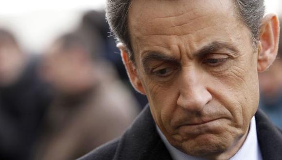 Las encuestas señalan que Sarkozy perdería en segunda vuelta ante Francois Hollande. (Reuters)
