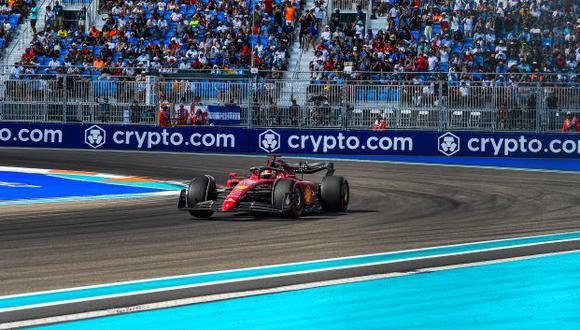 El neerlandés se llevó nuevamente el número 1 en el podio, esta vez en el Gran Premio de Miami. (Foto: AFP)