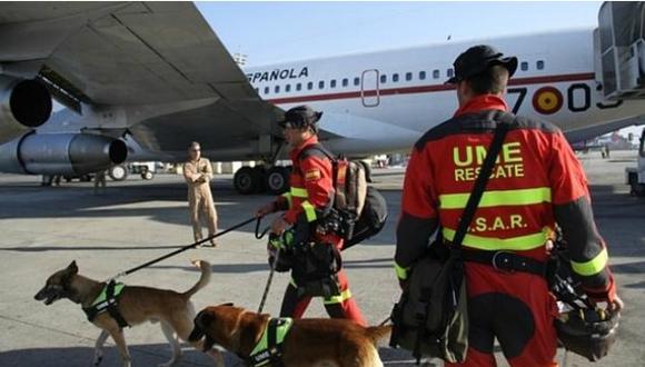 Ecuador: Animales trabajan en labores de rescate igual que una persona, asegura portavoz. (ABC)