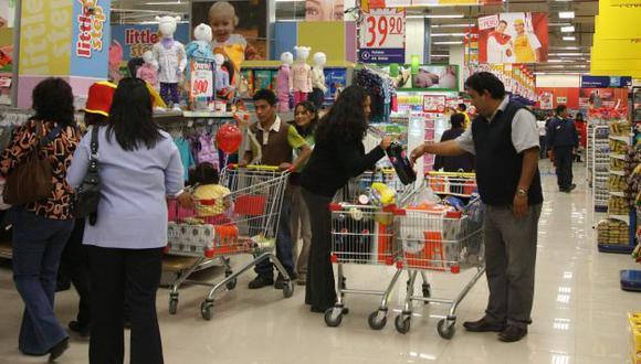 Inflación en el Perú se aceleró a 0.38% en octubre. (Heiner Aparicio)