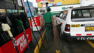 Precios de combustibles solo han bajado 0.4% pese a caída del petróleo en 20%, alerta el BCR