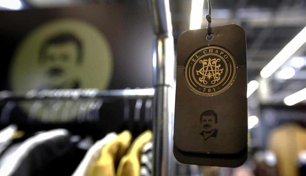 Cinturones, gorros y casacas, 'El Chapo' Guzmán convertido en moda. (Foto: AFP)