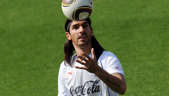 Abreu colaboró con un gol en el triunfo (0-2) de Audax Italiano sobre Alianza Lima. (AFP)