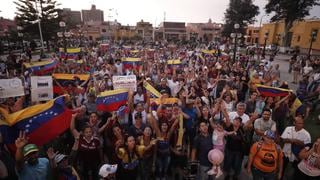 Así fue la concentración de venezolanos en Pueblo Libre en rechazo a Maduro