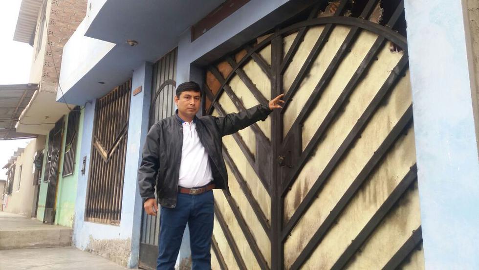 Desconocidos lanzaron un bomba molotov a la casa de Efraín Bueno, candidato a la alcaldía de Huanchaco (Trujillo) por APP.