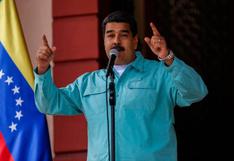 Nicolás Maduro pide a universitarios defender a Venezuela "con las armas en la mano"