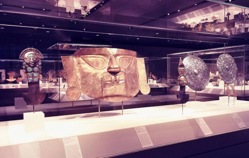 Las joyas de oro y plata del Señor de Sipán, el Viejo Señor de Sipán y de la Sacerdotisa de Chornancap de las culturas Moche y Lambayeque se exhiben en el prestigioso Museo Metropolitano de Arte de Nueva York. (Andina)