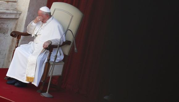 El Papa Francisco celebra la audiencia general semanal en el patio de San Dámaso, en el Vaticano, el 30 de junio de 2021. (REUTERS / Guglielmo Mangiapane).