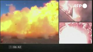 Prototipo de nave SpaceX estalla al aterrizar en prueba considerada exitosa