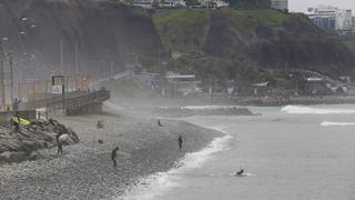 Marina descarta tsunami en la costa peruana tras terremoto de magnitud 7,5 en Alaska