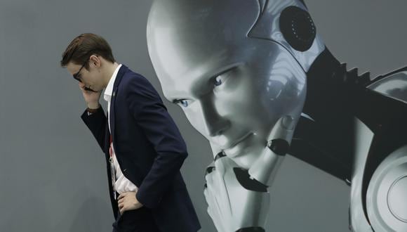 Inteligencia artificial se pronuncia sobre el futuro de la humanidad. (EFE/Archivo/Andreu Dalmau)