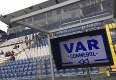FIFA cambiará reglas del VAR: Jugadores y DT podrán exigir revisión de polémicas
