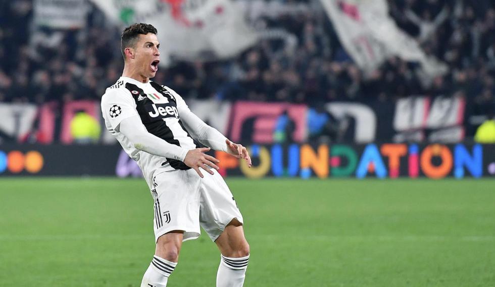Cristiano Ronaldo marcó tres goles en la victoria que le dio la clasifiicación a Juventus. (EFE)