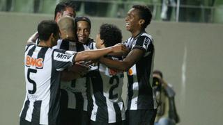 Atlético Mineiro empata 1-1 y avanza a semifinales