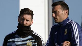 "Con Lionel Messi hace tiempo que no hablo", señaló Lionel Scaloni, DT de Argentina