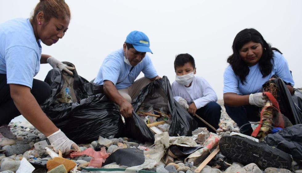 Personal de la Gerencia de Protección del Medio Ambiente del Callao remarcó que continuará con el trabajo de limpieza progresiva en la playa Márquez. (Difusión)