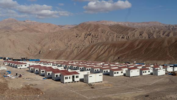 Las familias damnificadas de Mirave recibieron las viviendas temporales instaladas en el Alto Mirave. (Fotos: Difusión)