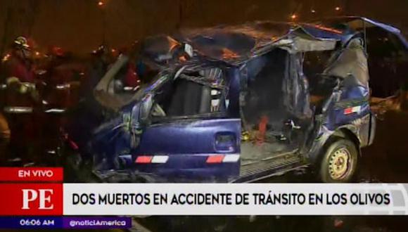 Esta madrugada, un accidente de tránsito dejó dos muertos y un herido en Los Olivos. (Captura: América Noticias)