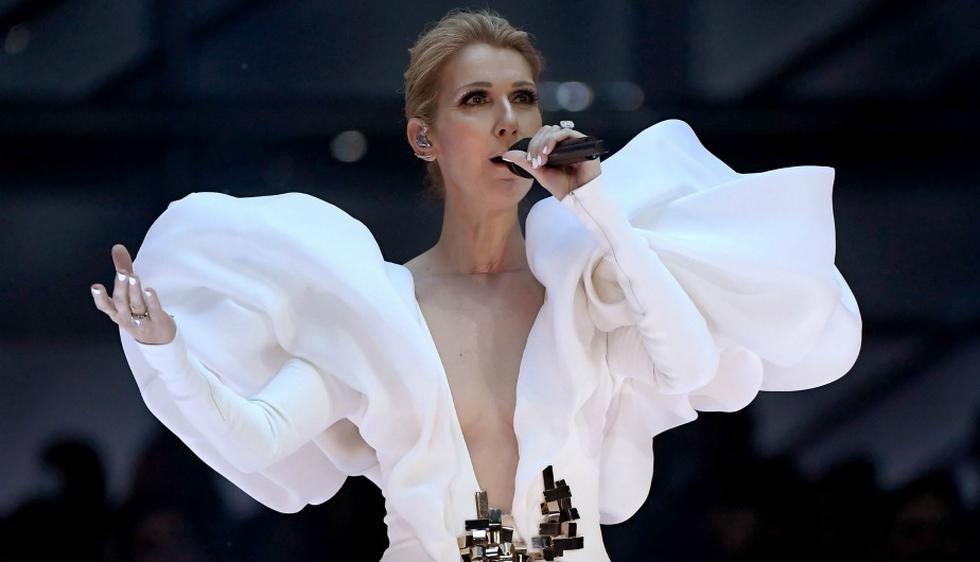 Celine Dion emocionó interpretando 'My Heart Will Go On' conmemorando los 20 años de Titanic. (Foto: AFP)