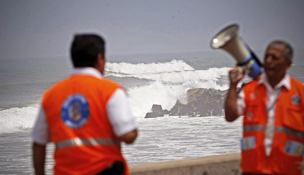 Tras la alerta de tsunami por el terremoto de 8.2 que azotó el norte de Chile, vale la pena preguntárse que tan preparados estamos para afrontar una emergencia de este tipo. (Luis Gonzales)