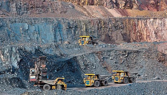 Las exportaciones mineras cayeron 22.8 % en el primer bimestre (Foto: Bloomberg)