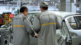 Francia busca CEO para Renault mientras surgen roces en junta directiva por Ghosn