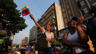 Venezuela se prepara para más protestas tras un jornada de disturbios