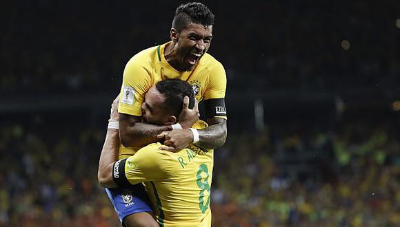 Brasil goleó 3-0 a Argentina en cotejo por las Eliminatorias de Rusia 2018. (AP)