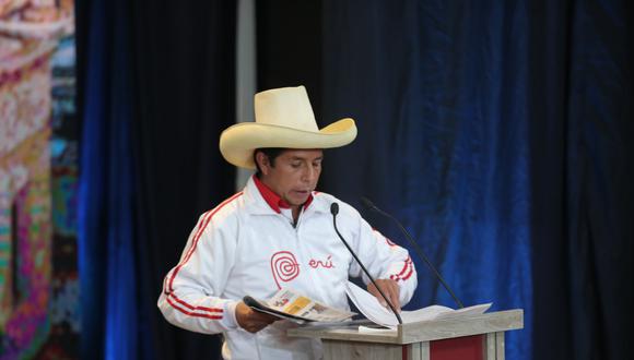 El candidato de Perú Libre aseguró que “no vamos a quitarle sus ahorros a la gente que trabaja, respetaremos la propiedad privada, no más abusos de las AFP y de las ONP” (Hugo Perez / @photo.gec)