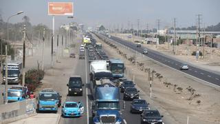 Congestión vehicular en la Panamericana Sur al culminar Semana Santa