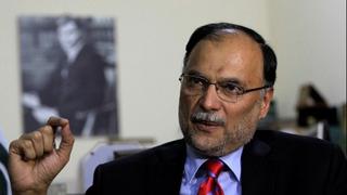 Ministro del Interior de Pakistán herido de bala tras intento de asesinato