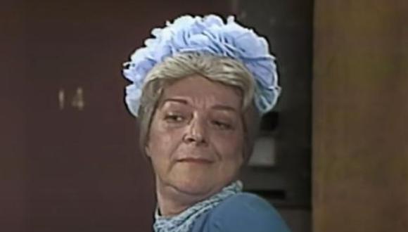 Angelines Fernández interpretó a Doña Clotilde, una señora soltera que habita en el departamento 71 y a la que los niños de la vecindad le suelen decir la 'Bruja del 71' (Foto: Televisa)