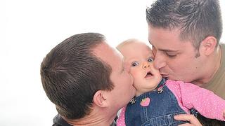 Brasil: Conceden subsidio de maternidad a homosexual
