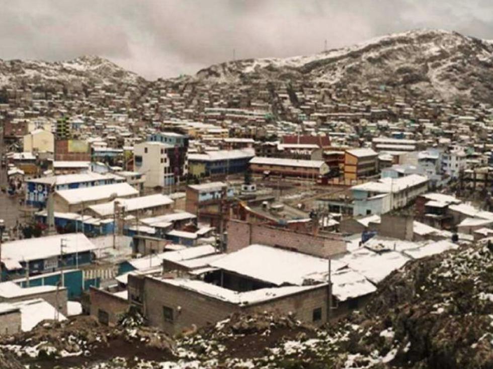 Una intensa nevada cubrió diversos distritos de la provincia de Pasco y se extendió por más de 10 horas. (Andina)