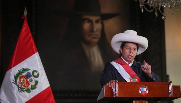 Pedro Castillo cuestionó a exfuncionarios que trabajaron en su Gobierno. (Foto: Presidencia)