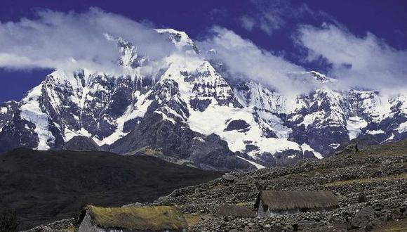 El nevado Ausangate tiene 6.372 metros de altura. (Peru Travel Now)