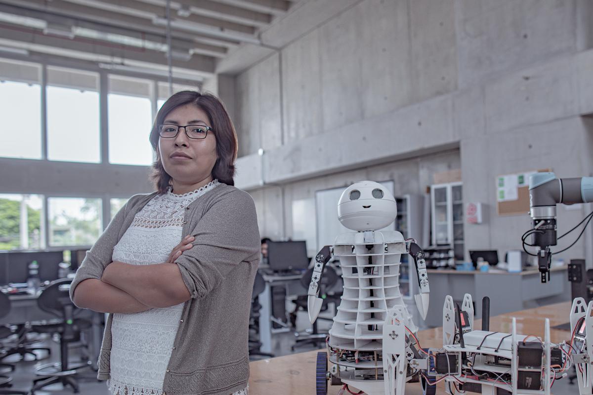 Ruth Canahuire, la ingeniera mecatrónica que desarrolla un sistema robótico  para cirugías | Ciencia y tecnología | CULTURA | PERU21
