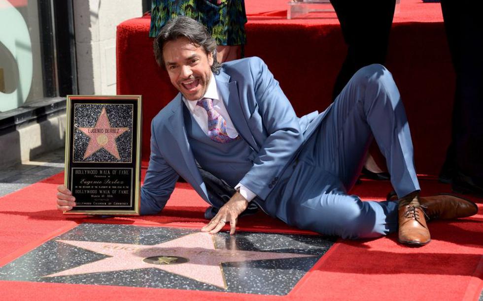 Eugenio Derbez develó su estrella en el Paseo de la Fama de Hollywood. (Reuters)