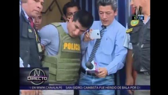 La placa original del vehículo que manejaba el suboficial Luis Álvarez Loayza tenía denuncias por robo y asalto. (Captura)