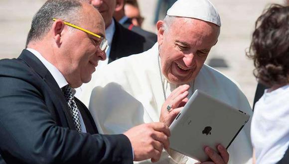 El papa Francisco invitó a todo el mundo, especialmente a los jóvenes, a descargar esta aplicación. (Foto referencial: AciPrensa).
