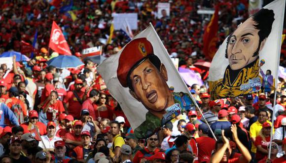A las calles. Chavismo no quiere darle ningún espacio a la oposición ante la ausencia de Chávez. (AP)