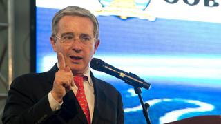Colombia: Álvaro Uribe admite ayuda de CIA para abatir a jefes de las FARC